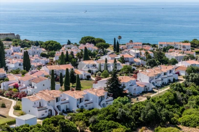 Apartamento T1 para Venda em Porches