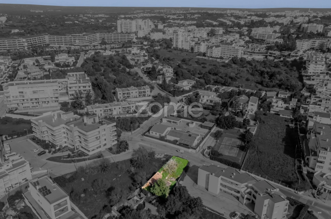 Moradia T1 para Venda em Alvor Foto 10