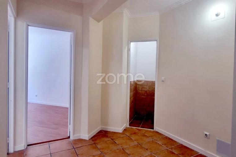 Apartamento T3 para Venda em Algueirão-Mem Martins Foto 10