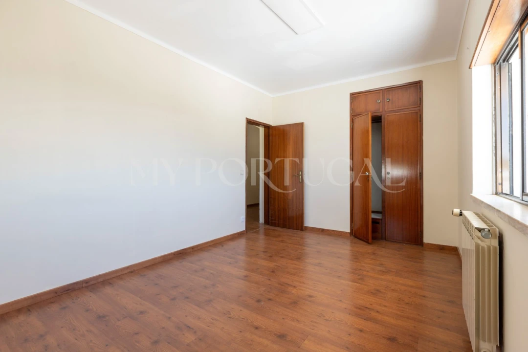 Moradia T4 para Venda em São João Baptista e Santa Maria dos Olivais Foto 23
