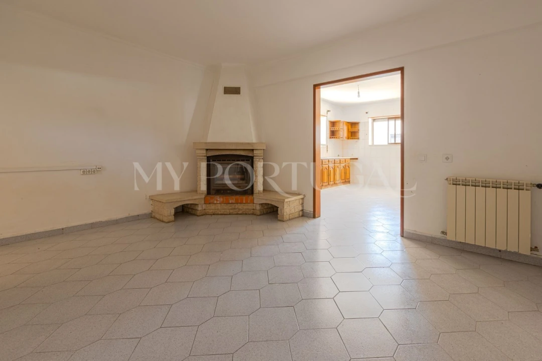 Moradia T4 para Venda em São João Baptista e Santa Maria dos Olivais Foto 40