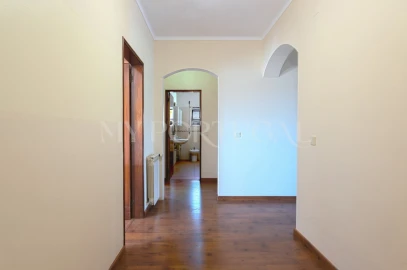 Moradia T4 para Venda em São João Baptista e Santa Maria dos Olivais