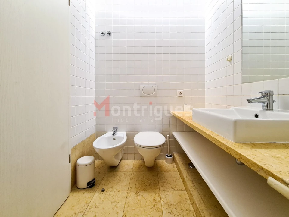 Apartamento T2 para Arrendamento em Parque das Nações Foto 20