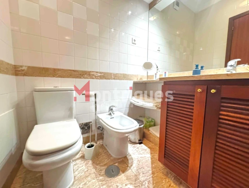 Apartamento T1 para Arrendamento em Parque das Nações Foto 16