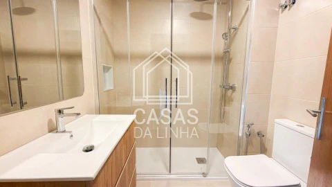 Apartamento T1 para Arrendamento em Carcavelos e Parede