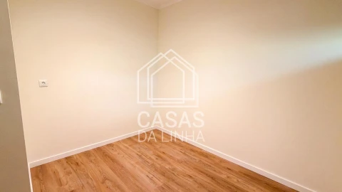 Apartamento T1 para Arrendamento em Carcavelos e Parede