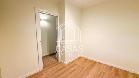 Apartamento T1 para Arrendamento em Carcavelos e Parede