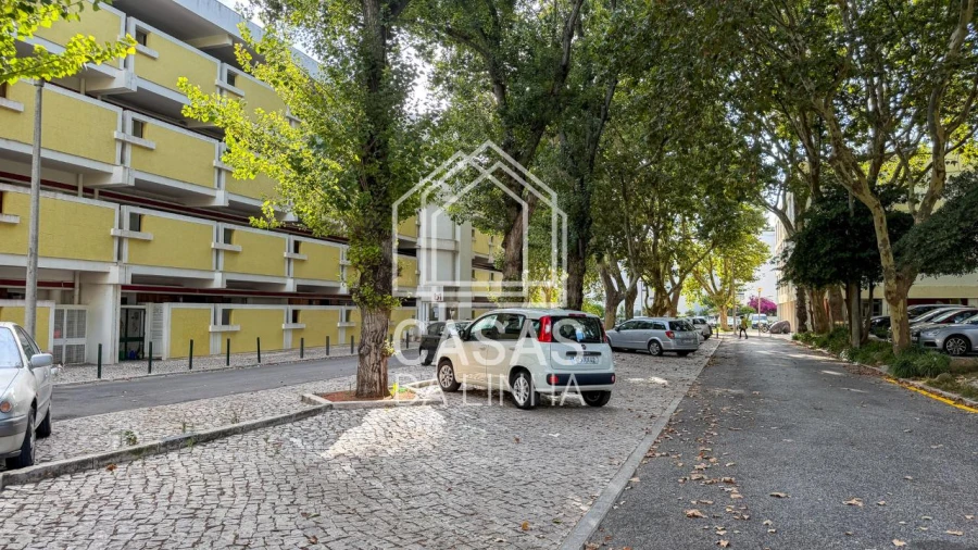 Apartamento T1 para Arrendamento em Carcavelos e Parede Foto 18