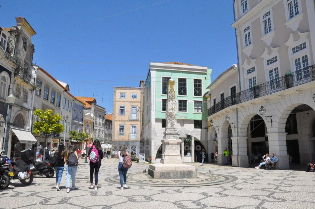 Apartamento T4 para Venda em Glória e Vera Cruz Foto 15