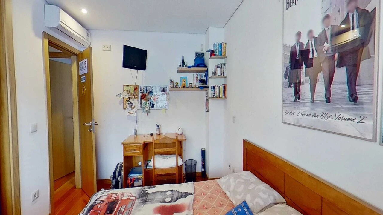 Moradia T4 para Venda em Mafamude e Vilar do Paraíso Foto 35