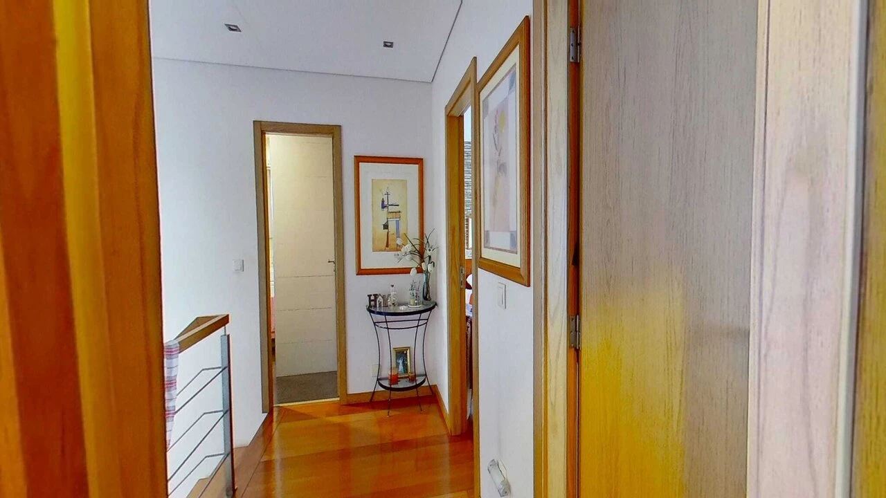 Moradia T4 para Venda em Mafamude e Vilar do Paraíso Foto 36