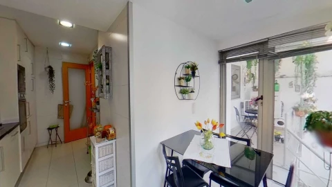 Moradia T4 para Venda em Mafamude e Vilar do Paraíso