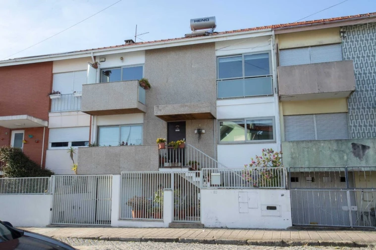 Moradia T4 para Venda em Mafamude e Vilar do Paraíso Foto 40