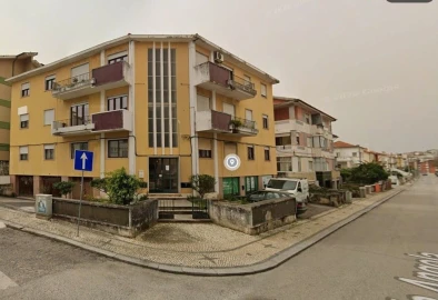 Apartamento T4 para Venda em Santo Antonio dos Olivais