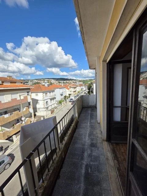 Apartamento T4 para Venda em Santo Antonio dos Olivais