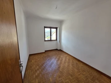 Apartamento T4 para Venda em Santo Antonio dos Olivais