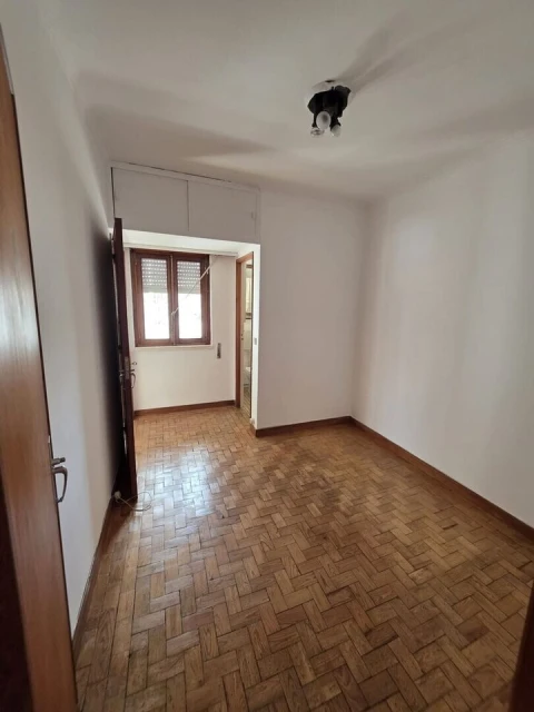 Apartamento T4 para Venda em Santo Antonio dos Olivais