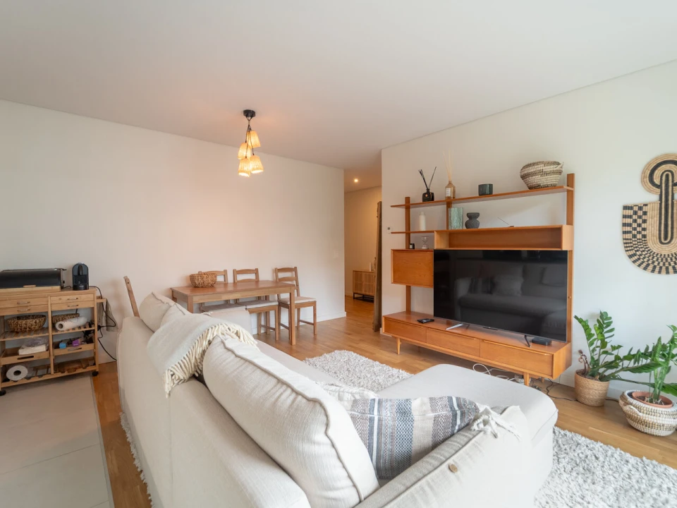 Apartamento T1 para Venda em Lordelo do Ouro e Massarelos Foto 13