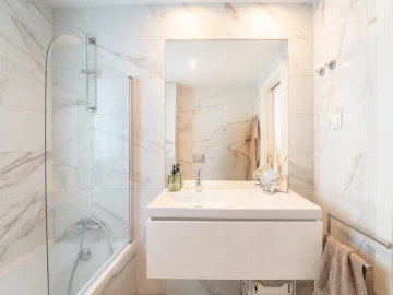 Apartamento T1 para Venda em Lordelo do Ouro e Massarelos