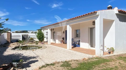 Quinta T3 para Venda em Silves