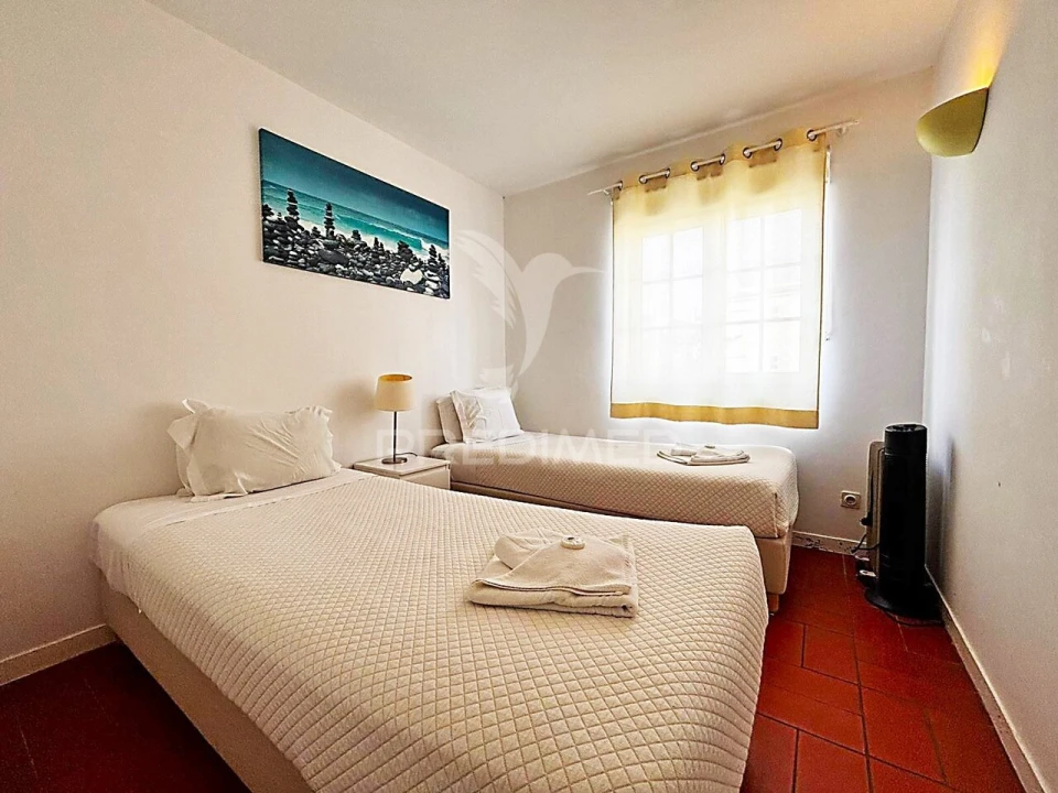 Apartamento T2 para Venda em Quarteira Foto 25