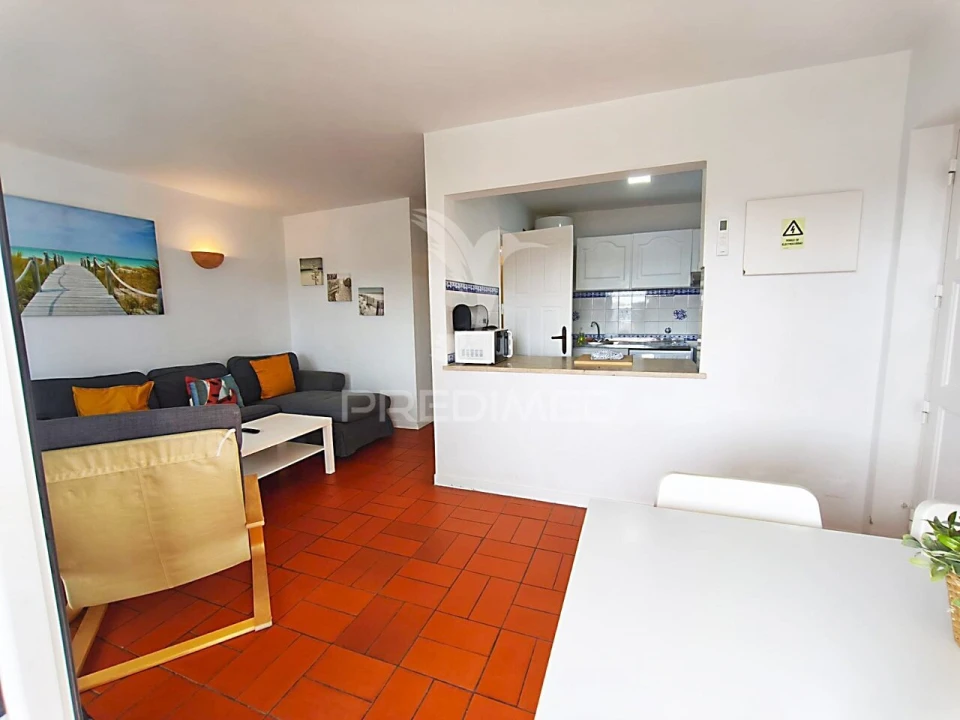 Apartamento T2 para Venda em Quarteira Foto 36