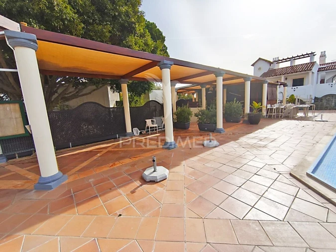 Apartamento T2 para Venda em Quarteira Foto 33