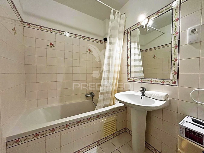 Apartamento T2 para Venda em Quarteira Foto 24