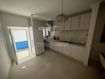 Moradia T1 para Venda em Ferragudo