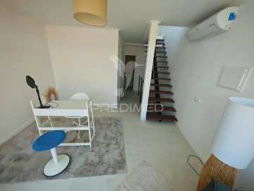 Moradia T1 para Venda em Ferragudo