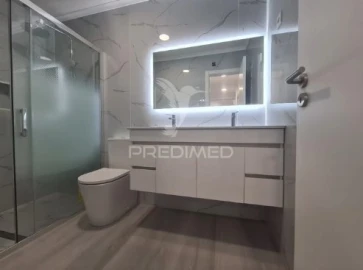 Apartamento T4 para Venda em Amora