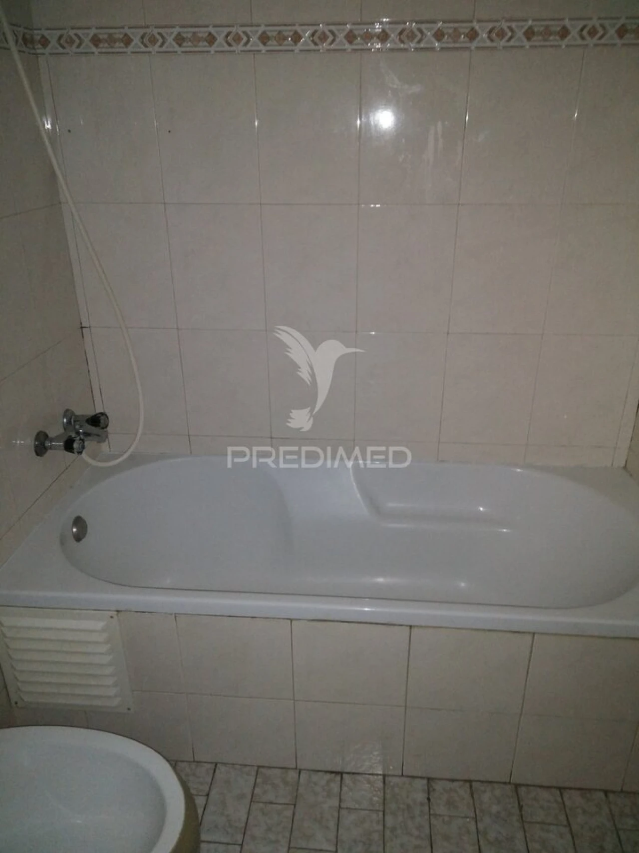 Apartamento T1 para Venda em Carregado e Cadafais Foto 9