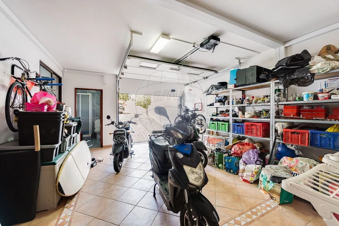 Moradia T3 para Venda em Lagos (São Sebastião e Santa Maria) Foto 44