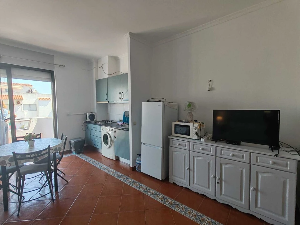 Apartamento T0 para Venda em Albufeira e Olhos de Água Foto 7