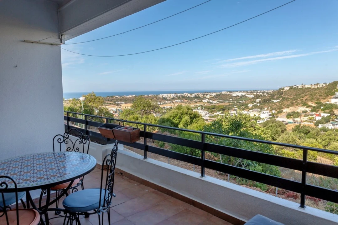 Apartamento T3 para Venda em Albufeira e Olhos de Água Foto 1