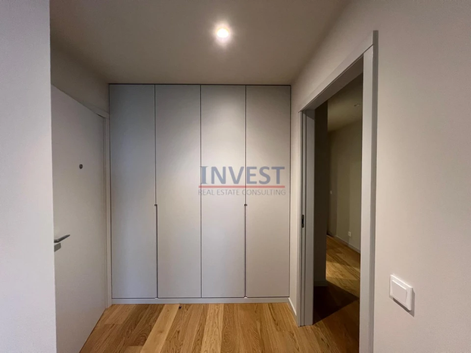 Apartamento T3 para Venda em Santa Marinha e São Pedro da Afurada Foto 2