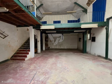 Loja para Arrendamento em Campo de Ourique