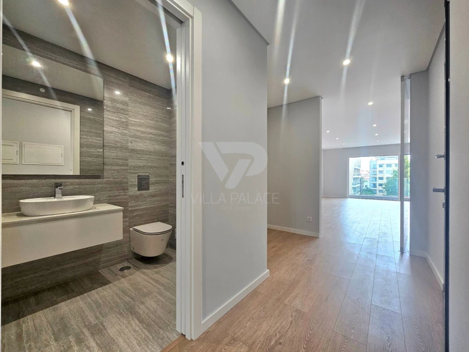 Apartamento T3 para Arrendamento em Carcavelos e Parede Foto 3