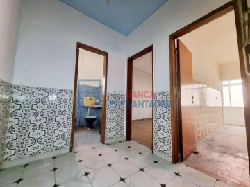 Apartamento T1 para Venda em Baixa da Banheira e Vale da Amoreira