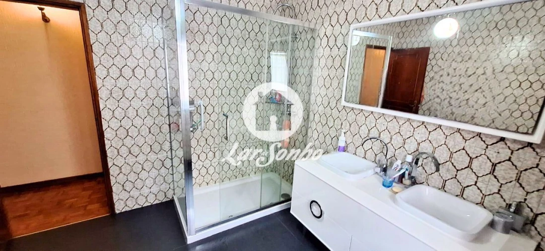 Moradia T5 para Venda em Aguçadoura e Navais Foto 8