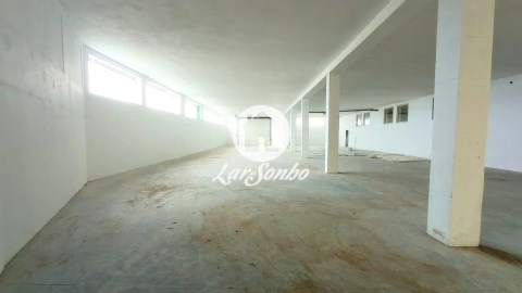 Armazém para Venda em Lemenhe, Mouquim e Jesufrei