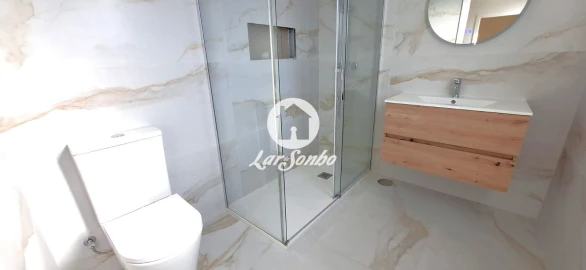 Moradia T2 para Venda em Lijo