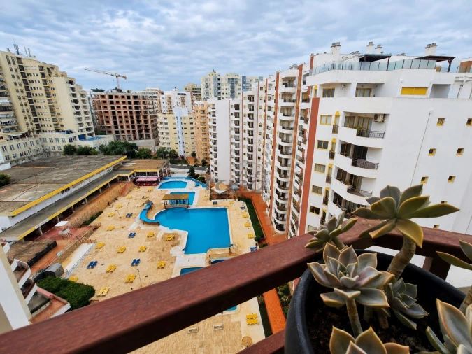 Apartamento T1 para Venda em Portimão Foto 10