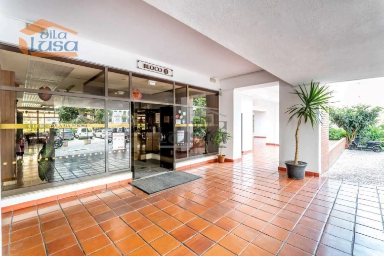 Apartamento T1 para Venda em Portimão Foto 14