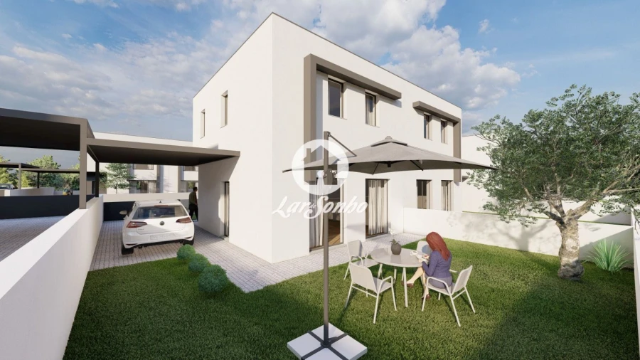 Moradia T2 para Venda em Lijo Foto 22