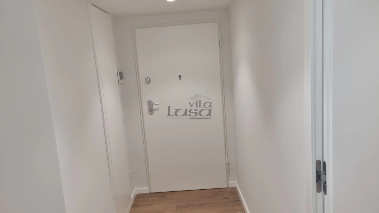 Apartamento T1 para Arrendamento em Cedofeita, Santo Ildefonso, Sé, Miragaia, São Nicolau e Vitória Foto 5