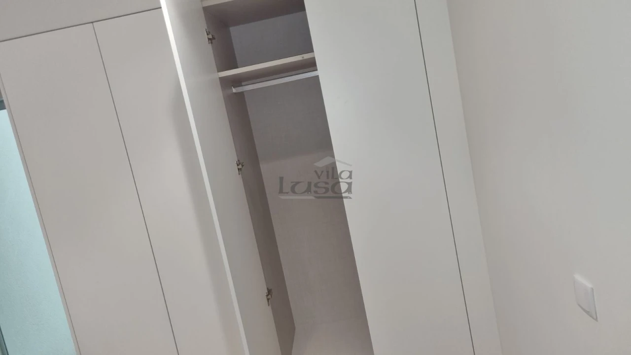 Apartamento T1 para Arrendamento em Cedofeita, Santo Ildefonso, Sé, Miragaia, São Nicolau e Vitória Foto 11