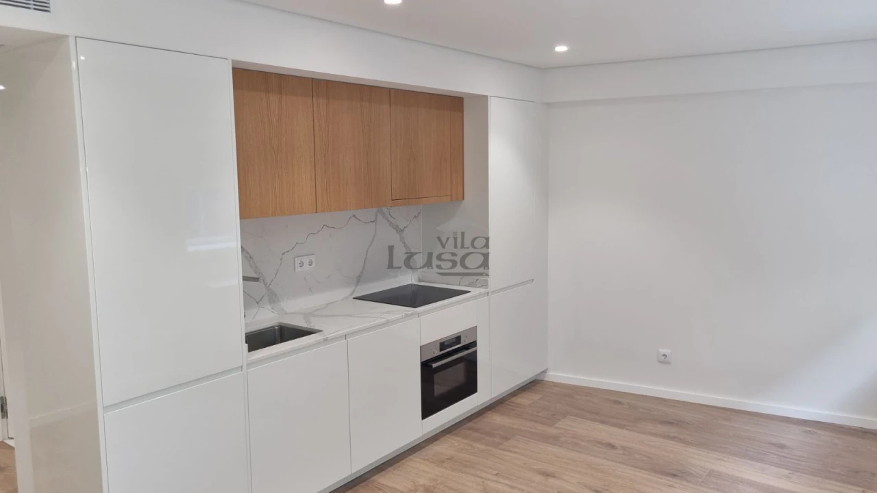 Apartamento T1 para Arrendamento em Cedofeita, Santo Ildefonso, Sé, Miragaia, São Nicolau e Vitória Foto 16