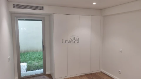 Apartamento T1 para Arrendamento em Cedofeita, Santo Ildefonso, Sé, Miragaia, São Nicolau e Vitória
