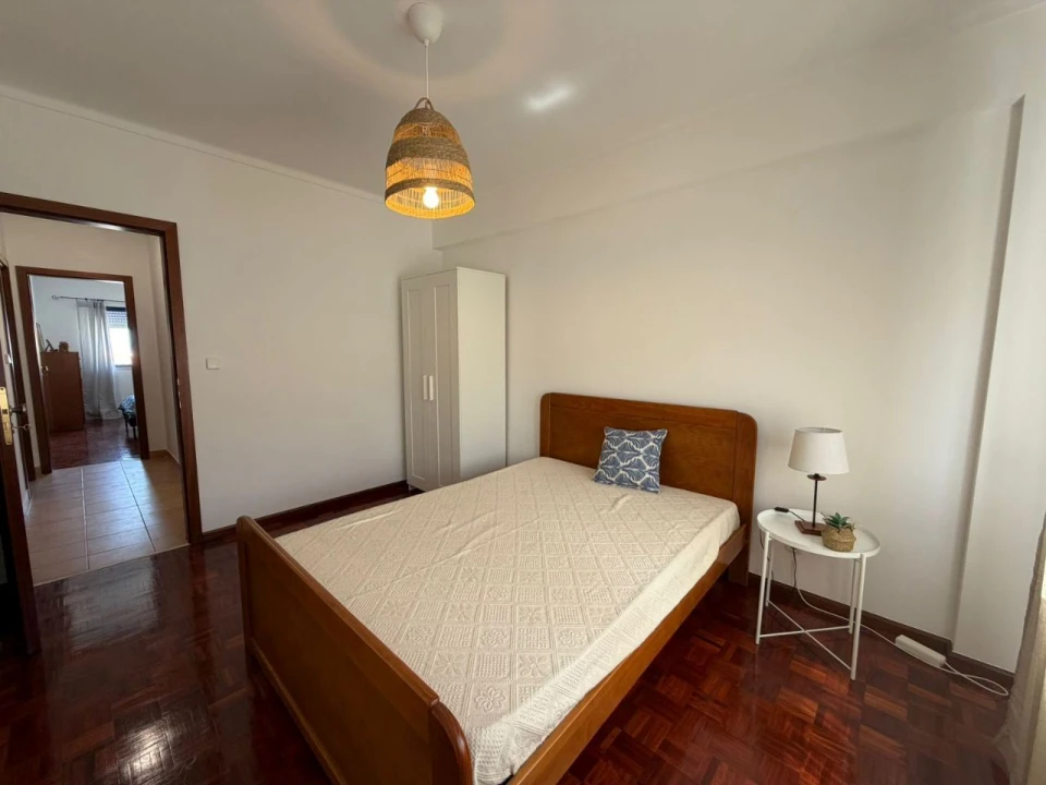 Apartamento T2 para Arrendamento em Ericeira Foto 19